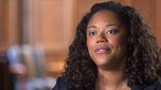 Watch Going Undercover At Dr. Lisa Tseng's Clinc