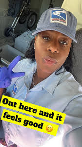 Sheila Chaplin's Instagram, Twitter & Facebook