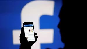 Risultati immagini per facebook