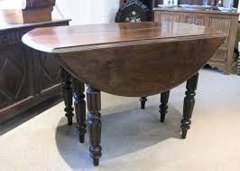 Antique Extending To 7ft Round Drop Leaf Dining Table 591181 Sellingantiques Co Uk It's perfect for a smaller kitchen or as an accent in a larger room.