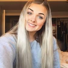 Dani Bulla's Instagram, Twitter & Facebook