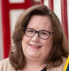 Heidi Goldsmith's Instagram, Twitter & Facebook