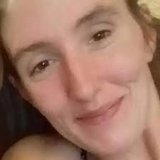 Woman searches Swadlincote in a hunt to find her long lost father after 28  years