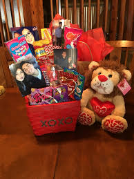 I can't wait to give it to my mr. 35 Best Ideas Valentine Gift Basket Ideas For Him Best Gift Ideas Collections Gift For Kids Adult