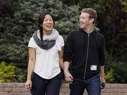 Mark got interested in programming yet in elementary school. Mark Zuckerberg Will 99 Prozent Seiner Facebook Aktien Spenden Business Insider