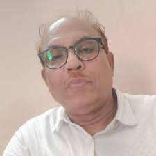 Another interesting recipe by Sid Khullar... the diced  aubergines/eggplant/brinjals that turned out really flavorful and  delicious!! The boys had it with chaptis and I gobbled a bowl aise  hi😁😁😁😁 The ground masala