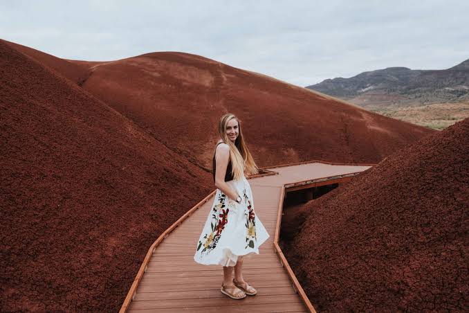 A Guide To The Painted Hills, Oregon - The Mandagies