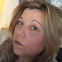 Kim Fairman's Instagram, Twitter & Facebook