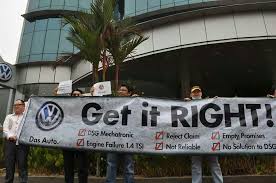 Volkswagen group malaysia has launched a new clutch replacement campaign this month, offering volkswagen owners that are out of warranty to replace their dsg clutch at a special package price of rm1,888 including parts and labour, excluding government taxes. Volkswagen Car Owners Gathered In Bangsar Hq To Voice After Sales Issues