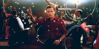 The story follows a son who seeks to separate truth from fiction in his father's tall tales. Big Fish Movie Review Movie Reviews Simbasible