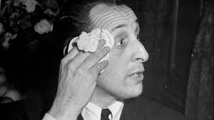 Horowitz plays for President Roosevelt