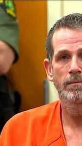 Arresting officers testify in trial of man accused of killing Everett  police officer