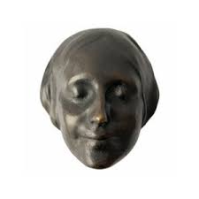 Kong, escultura roja de edición limitada