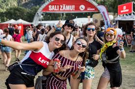 Open air gampel 2019 das erste mal iischi party. M Budget Photos Facebook