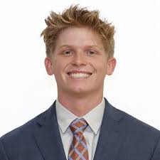 Allende Gil (@allendegil17)