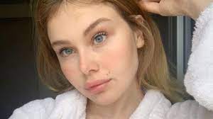 Quello che non tutti sanno è che loredana lecciso, prima di al bano, è stata sposata negli anni '90 con fabio cazzato, dal quale ha avuto la figlia brigitta. Jasmine Carrisi Presenta Sua Sorella Brigitta Ecco Chi E Foto Meteoweek