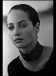 Minnie Parsons's Instagram, Twitter & Facebook