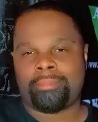 Demetrius Smith's Instagram, Twitter & Facebook