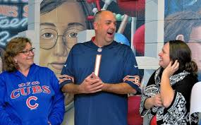 Mundelein teacher receives classroom hero award from the Chicago Bears