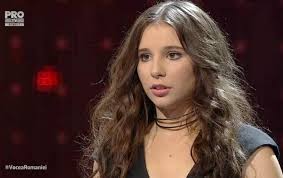 Tiberiu albu, elevul cine a castigat vocea romaniei 2019 finala lui tudor chirila, a castigat, vineri seara, editia a patra a concursului vocea romaniei dragoș moldovan a câștigat marele trofeu vocea româniei și premiul în valoare de 100.000 de euro cine este dragoș moldovan, caștigătorul. Teodora Buciu A Castigat Vocea Romaniei 2016 Iata Ce Va Face Cu Banii Adpm