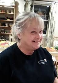 Donna Betz's Instagram, Twitter & Facebook