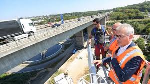 Salzbachtalbrücke muss gesprengt werden | video der sendung vom 25.06.2021. Vollsperrungen An Der Salzbachtalbrucke Bald Mehr Spuren