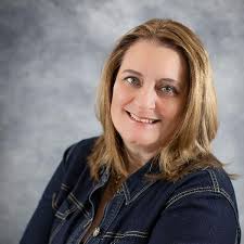 Amazon.com: We Choose Joy: How 22 Women Went Beyond Healing to Create  Joyful Lives: 9781958481134: Laird Staszewski, Linda, Creative, Betterbe:  Books