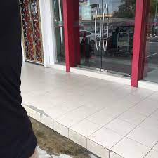 In fact, it has provided technical assistance in the setting up of several islamic institutions in the asian region such as indonesia, thailand and sri lanka. Bank Islam Bank In Johor Bahru