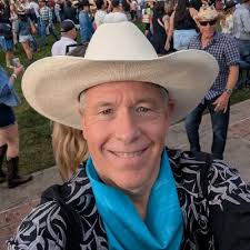 My mom, Barbara McInnes, would have been beaming this past weekend. My  childhood home was one of the houses featured in Homes for the Holidays, an  annual fundraising event for Hospice Care