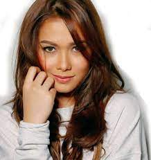 Maja Salvador Maja Salvador Salvador