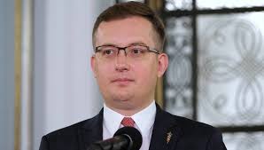 Winnicki: Zbuntujcie się przeciwko idiotom i idiotkom, influencerom z  Instagrama