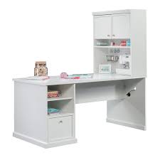 Bambi Craft Table In 2020 Craft Table Easy Arts And Crafts Easy Childrens Crafts