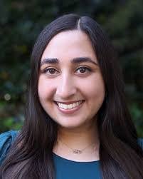 Beth Curran's Instagram, Twitter & Facebook