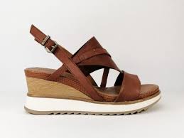 Découvre en ligne chez tamaris ! Sandale Compensee Cuir Camel Tendance Tamaris I Pointure Plus
