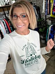 Don't mind me, just over here getting all kinds of excited for two months  of Christmas vibes! Holiday clothes, twinkle lights, hot cocoa.... I'm ALL  IN! Take a peek at what's new