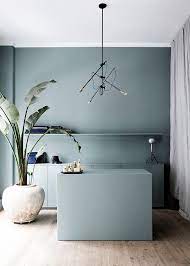 Yvonne Kone S Tone On Tone Store Interior Copenhagen On Jess Anderson Interiors Blog Wohnzimmerfarben Farbe Des Jahres Wandfarbe Wohnzimmer