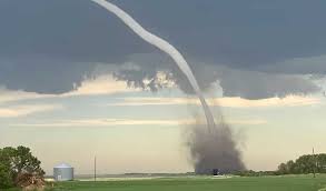 The edmonton tornado of 1987, an event also known as black friday to edmontonians, was a powerful and devastating tornado that ripped through the eastern parts of edmonton, alberta, canada and parts of neighbouring strathcona county on the afternoon of friday, july 31, 1987. Tornado Damages The Town Of Barrie In Ontario Know Everything Here World News Wionews Com