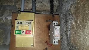 Https Www Bricoleurdudimanche Com Forums Forums Bricolage Forum Electricite Contacteur Jour Nuit 95192 Html