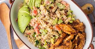 The flavors are so fresh and perfect for spring and summer! Chicken Caesar Pasta With Crispy Bacon Dinner Twist