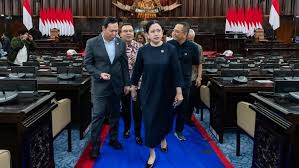 LEBIH KHIDMAT DAN DIMAJUKAN KE 14 AGUSTUS, PUAN PASTIKAN SIDANG TAHUNAN MPR SIAP DIGELAR