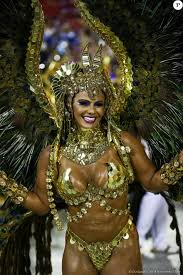 Viviane araujo rainha de bateria. Viviane Araujo Esbanjou O Corpo Sarado Como Rainha De Bateria Do Academicos Do Salgueiro Em 13 De Fevereiro De 2018 Purepeople