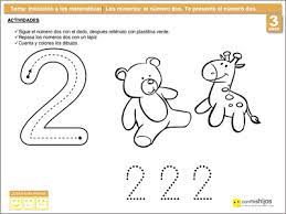 Ya os hemos contado en otras oportunidades los principios básicos del método montessori, una corriente pedagógica que promueve el aprendizaje a través de la experiencia activa.hoy queremos mostraros 6 actividades para niños de 2 años inspiradas al método montessori, se trata de actividades que podemos preparar en casa para ayudar a los peques a hacer sus propias experiencias sensoriales. Actividades Para Ninos De 2 Anos Para Imprimir Habitos De Ninos