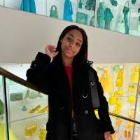 60+ "Elsy ..." profiles