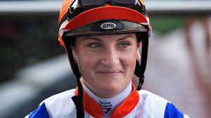 In 2020/21 she became the first jockey to ride 100 winners in a melbourne metropolitan racing season. Aet1pop4qmm03m