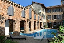 5.7 km van lisle sur tarn. Chambres D Hotes A Lisle Sur Tarn