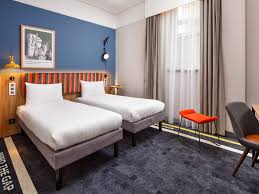 Discoverymundo is a platform well designed for booking airport shuttle services. Hotel Near Gloucester Road Station Ibis Styles London Gloucester Road All
