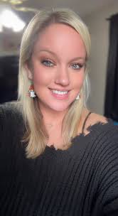 Kind strangers help with funeral home doughnuts