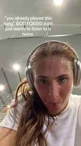 Mack Brewer (@macknik)