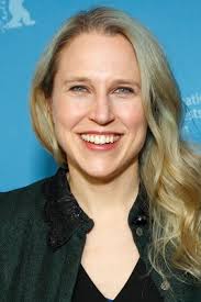 Tableau Vivant of the Delirium Constructions