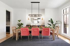 It's warm and inviting, but can also be more luxurious. 75 Beautiful Transitional Dining Room Pictures Ideas August 2021 Houzz